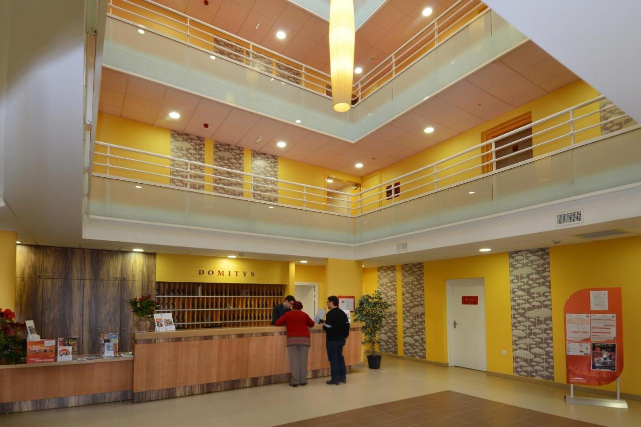 Domitys Les Tours D'Or Aparthotel Perpiñán Exterior foto